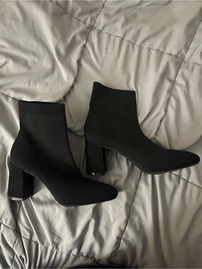 MIA Black Stretch-Knit Sock Ankle Boots with Block Heel